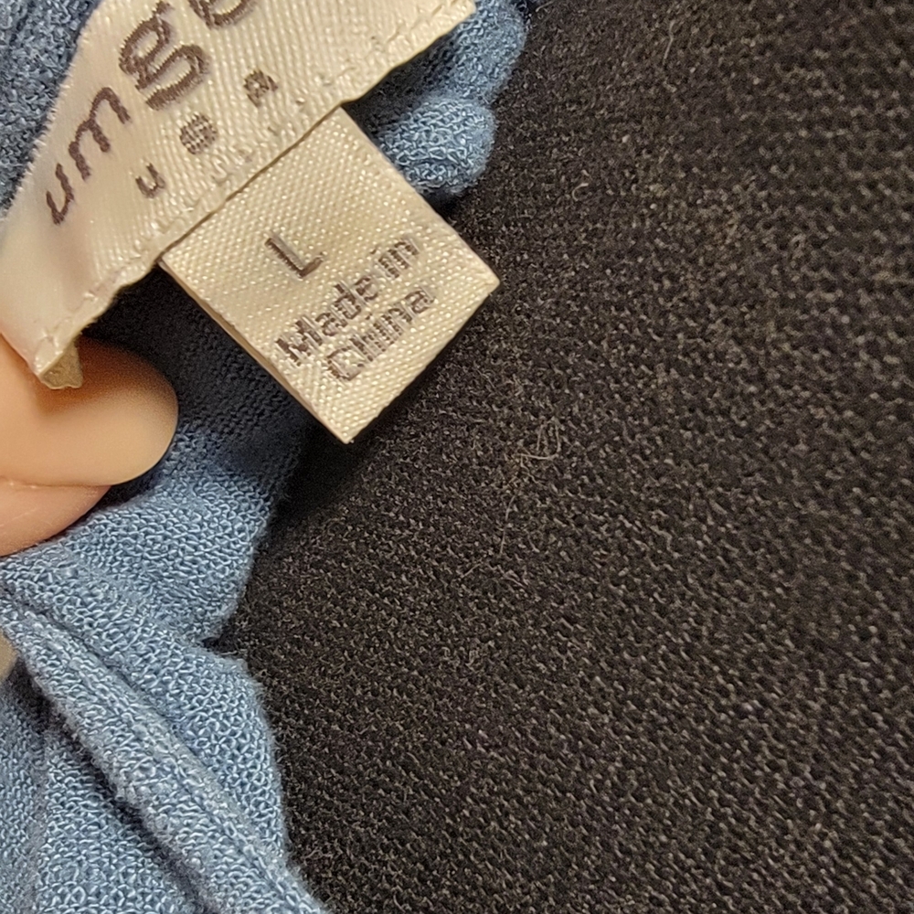Umgee Soft Blue Linen Like Top - Picture 6 of 7